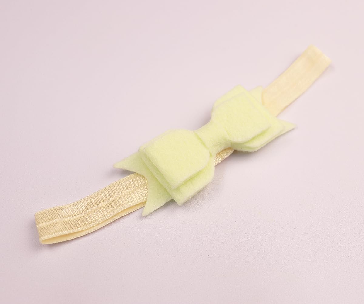 Yheahin yellow party bows brighten birthdays and family celebrations.