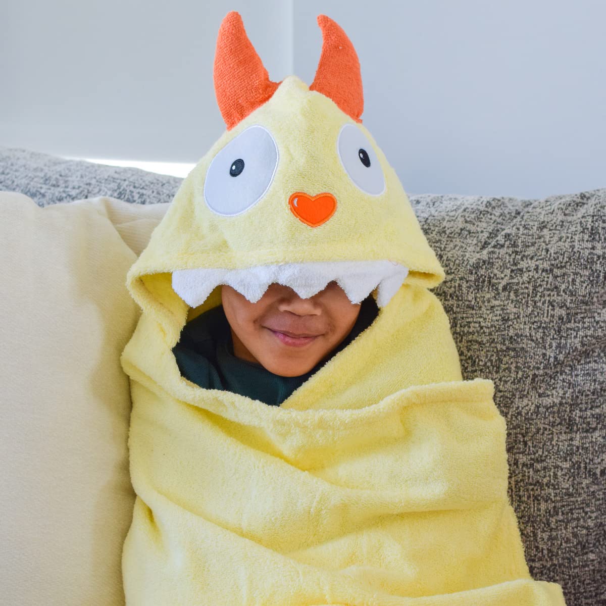 Yikes Twins towel features pocket closure for snug use
