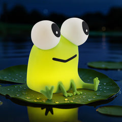 YISUN Frog Night Light in soft silicone provides gentle bedtime illumination.