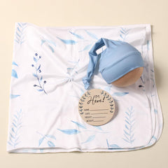 Ylsteed newborn swaddle in use for calm daytime nap