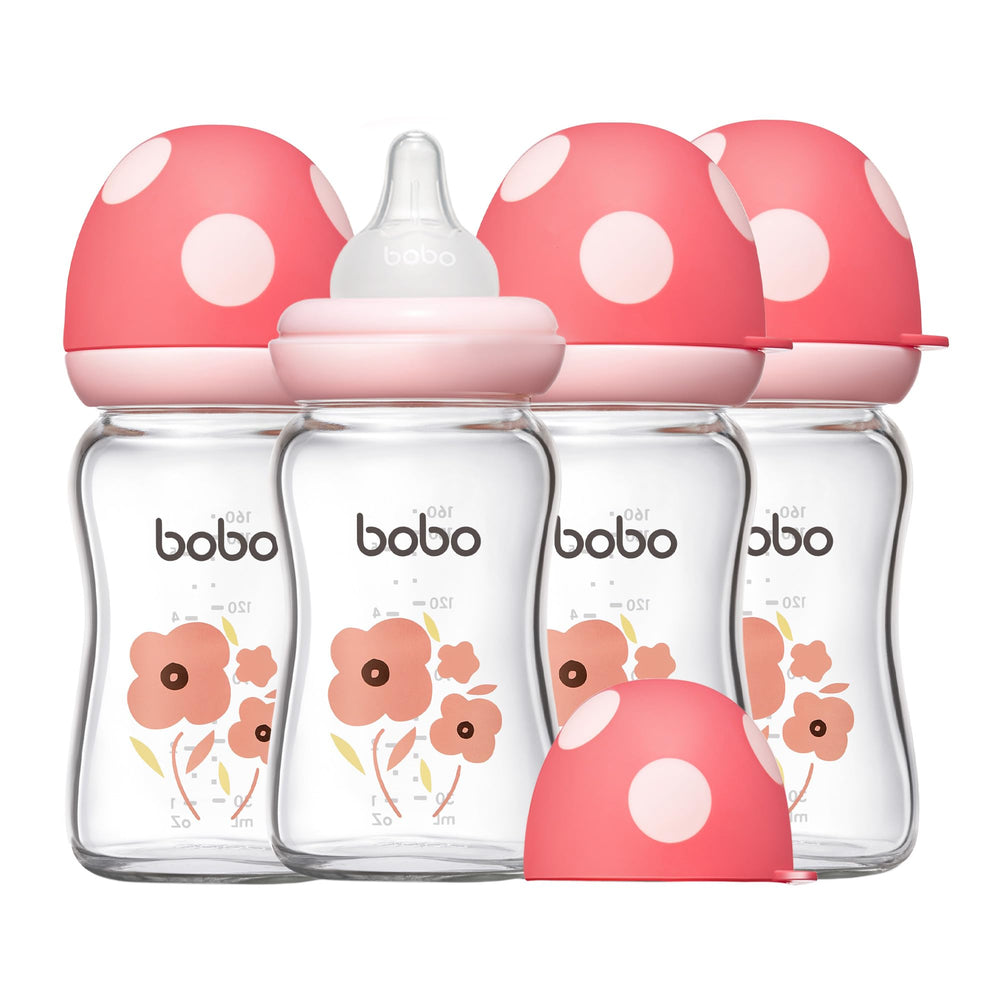 YOHKOH natural glass baby bottle with wide neck for easy filling and cleaning.