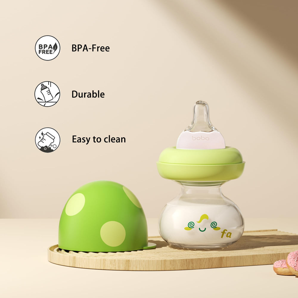 YOHKOH pack-of-4 green bottles provide consistent feeding options.