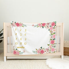 Yokakio pink bow headband adds a cute touch to newborn photos.