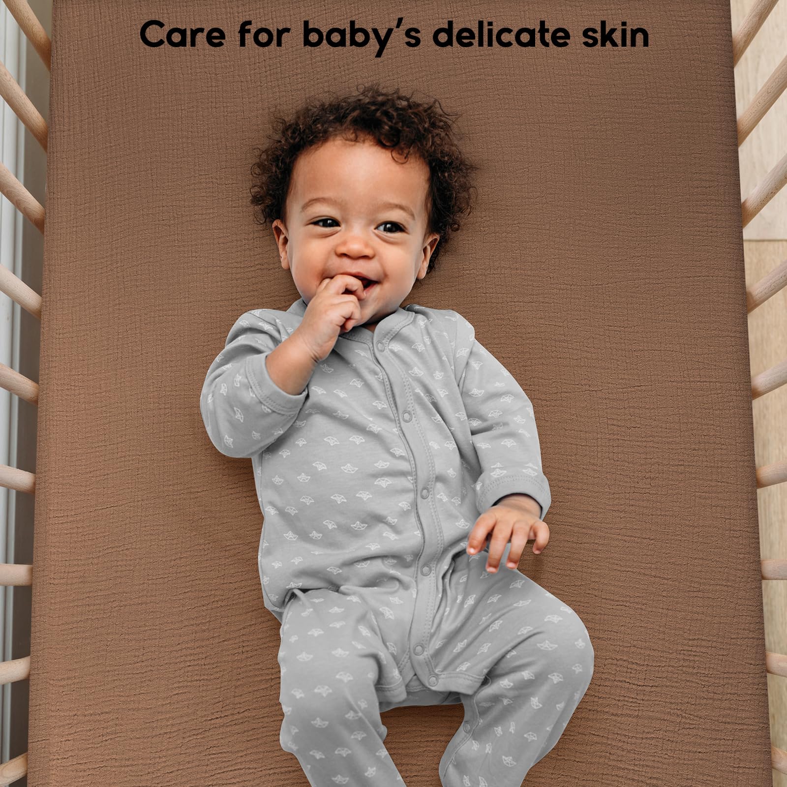 Yoofoss muslin crib sheets flat lay setup for easy changing