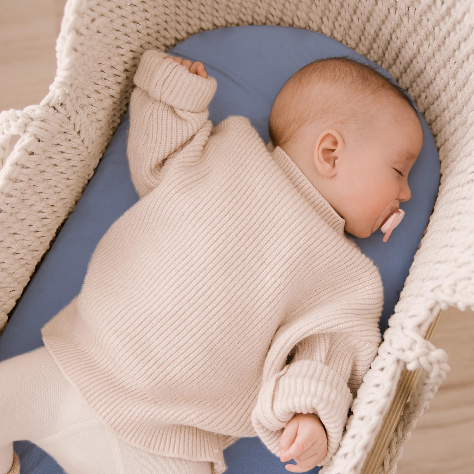Pre-shrinking technology helps Yoofoss sheets maintain shape after washing
