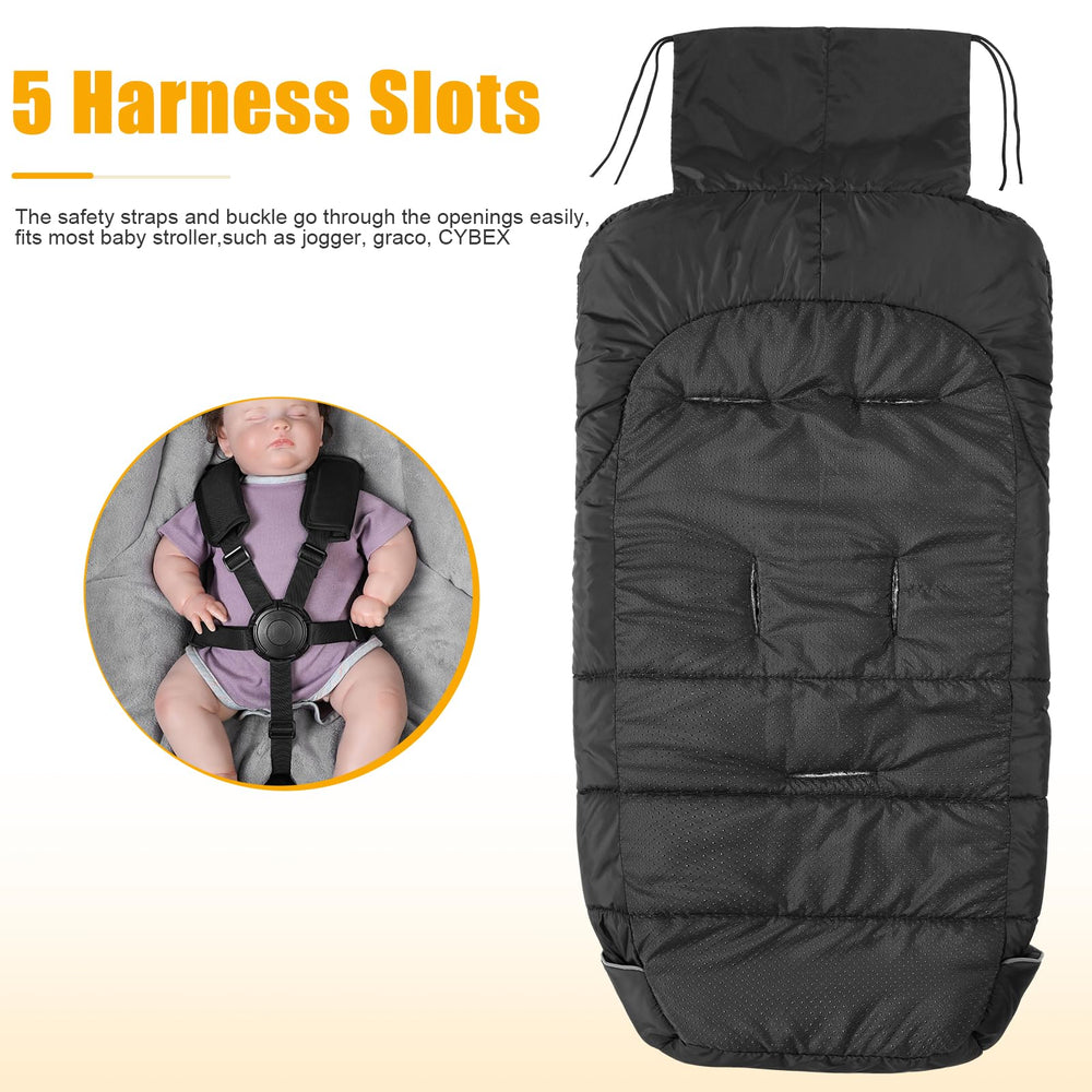 Yoofoss two-way zipper enables easy diaper changes on the go.