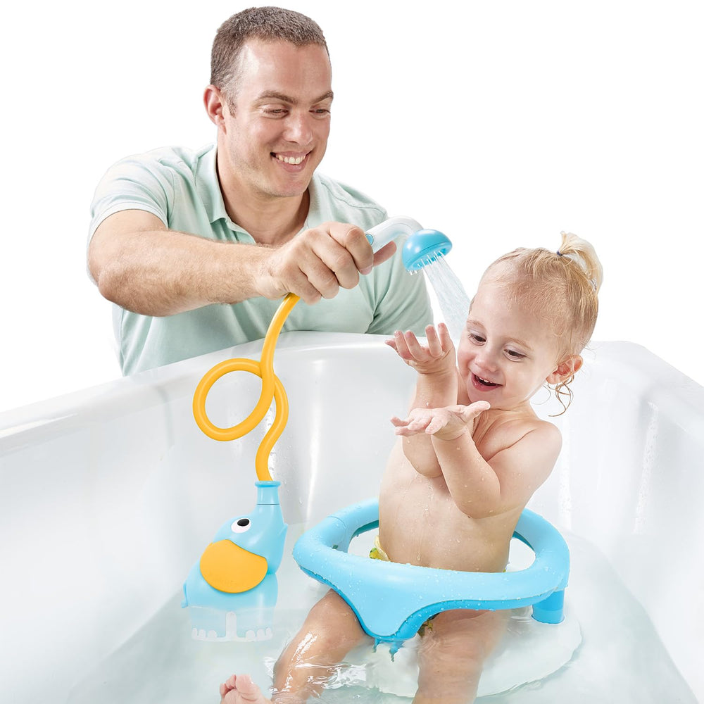 Yookidoo dual-knob flow control for customizable water stream.