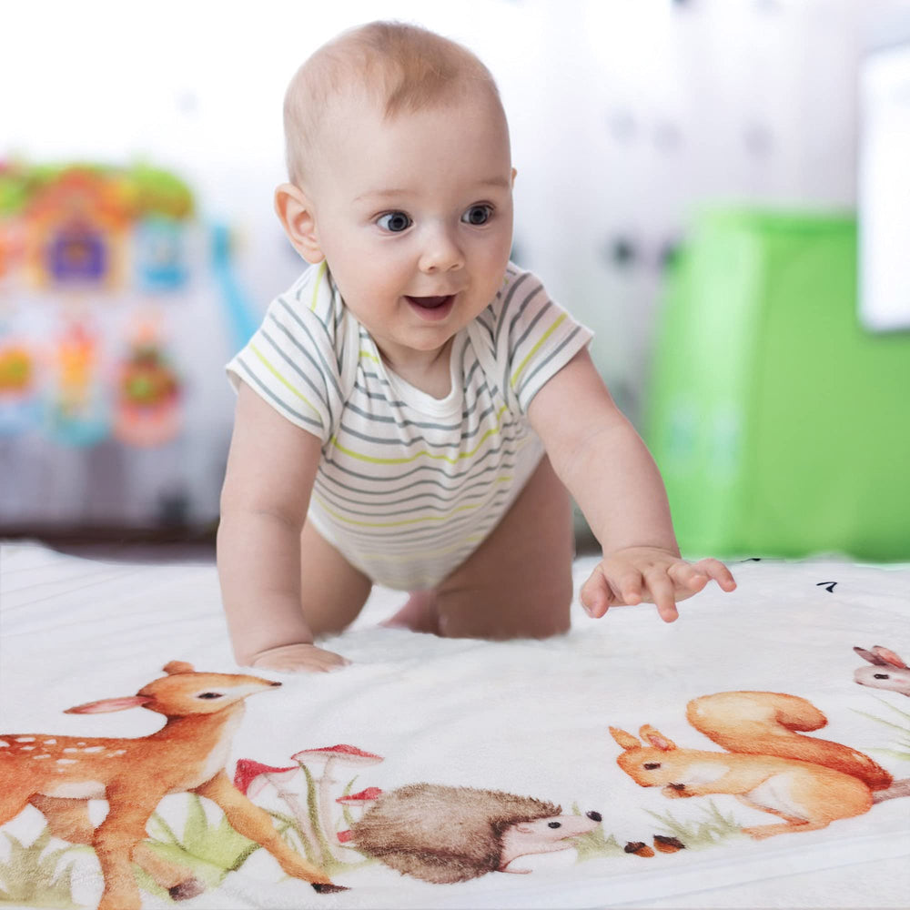 Yoothy Woodland nursing bed blanket for peaceful baby sleep