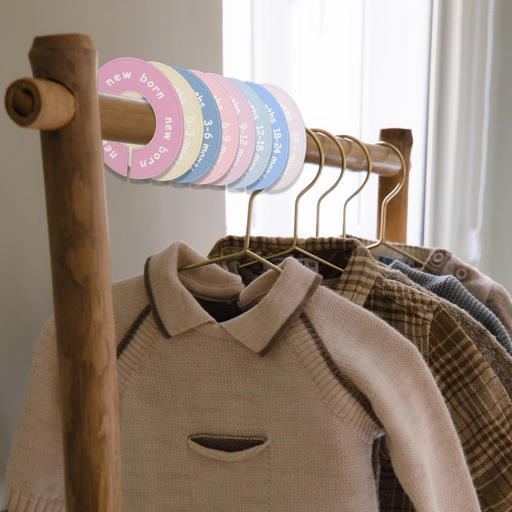 Yoshiky baby shower gift dividers blend practicality with pretty design.