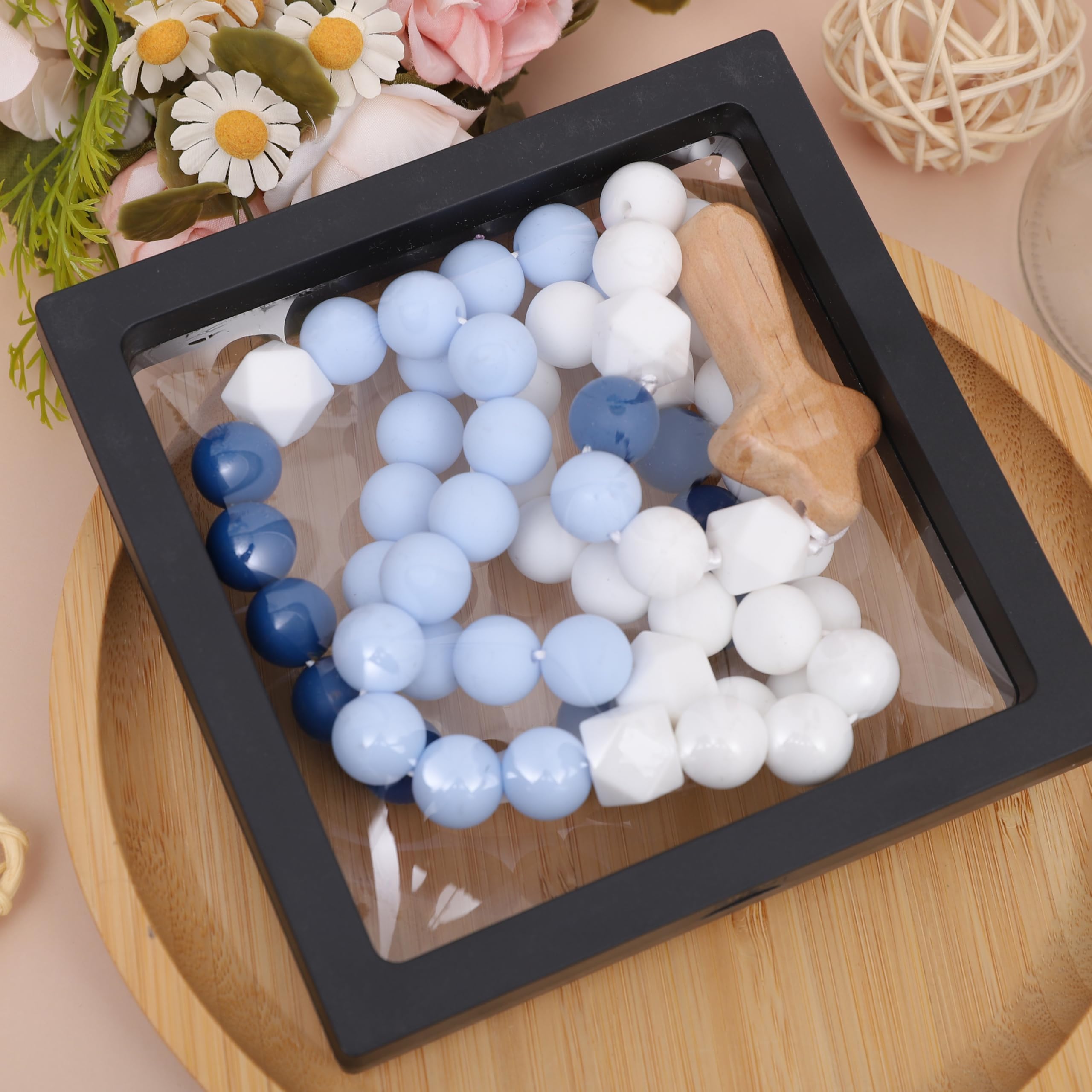 YOUAME beads 15mm diameter, comfortable grip for tiny hands.
