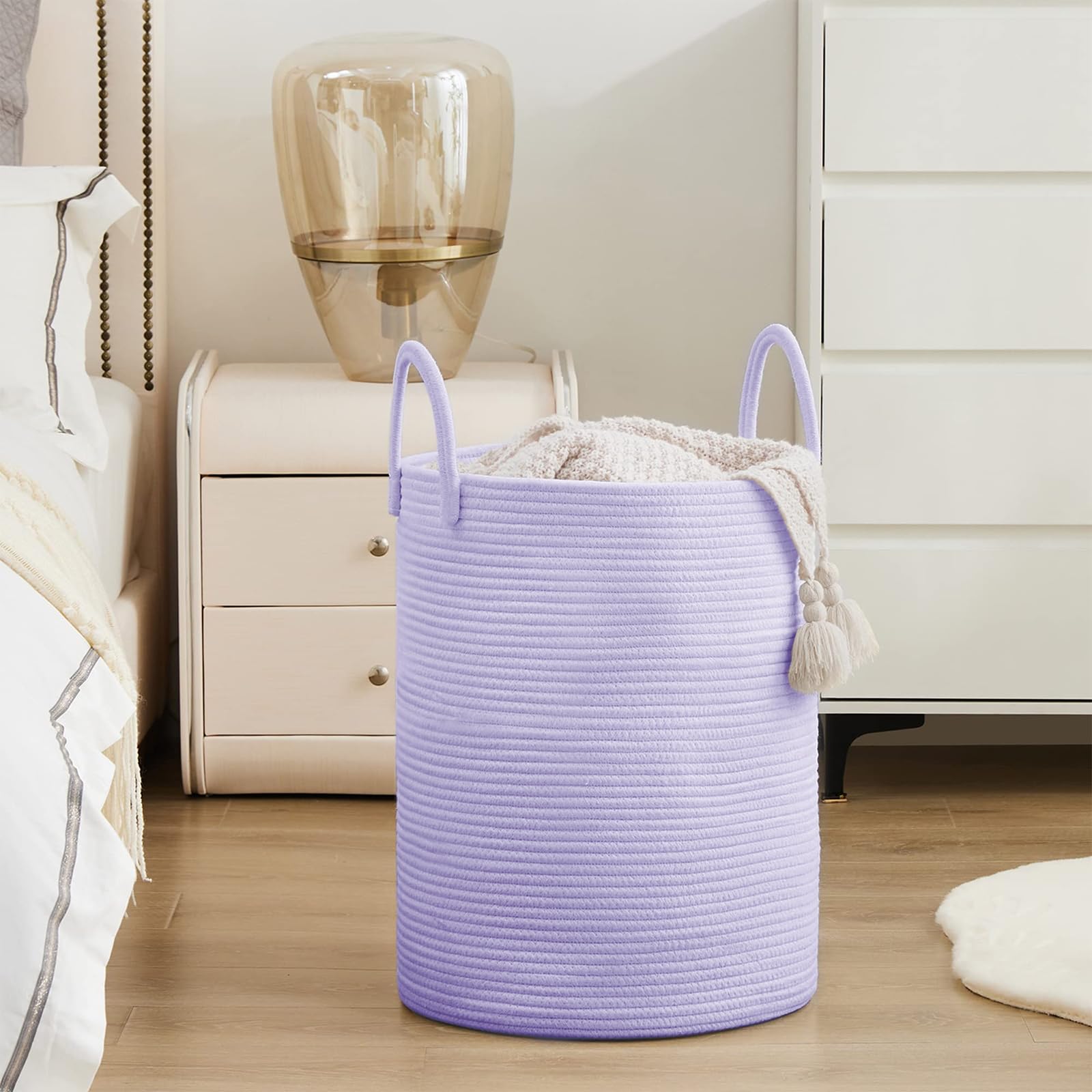 YOUDENOVA 58L capacity provides versatile storage for towels, blankets, or clothing.