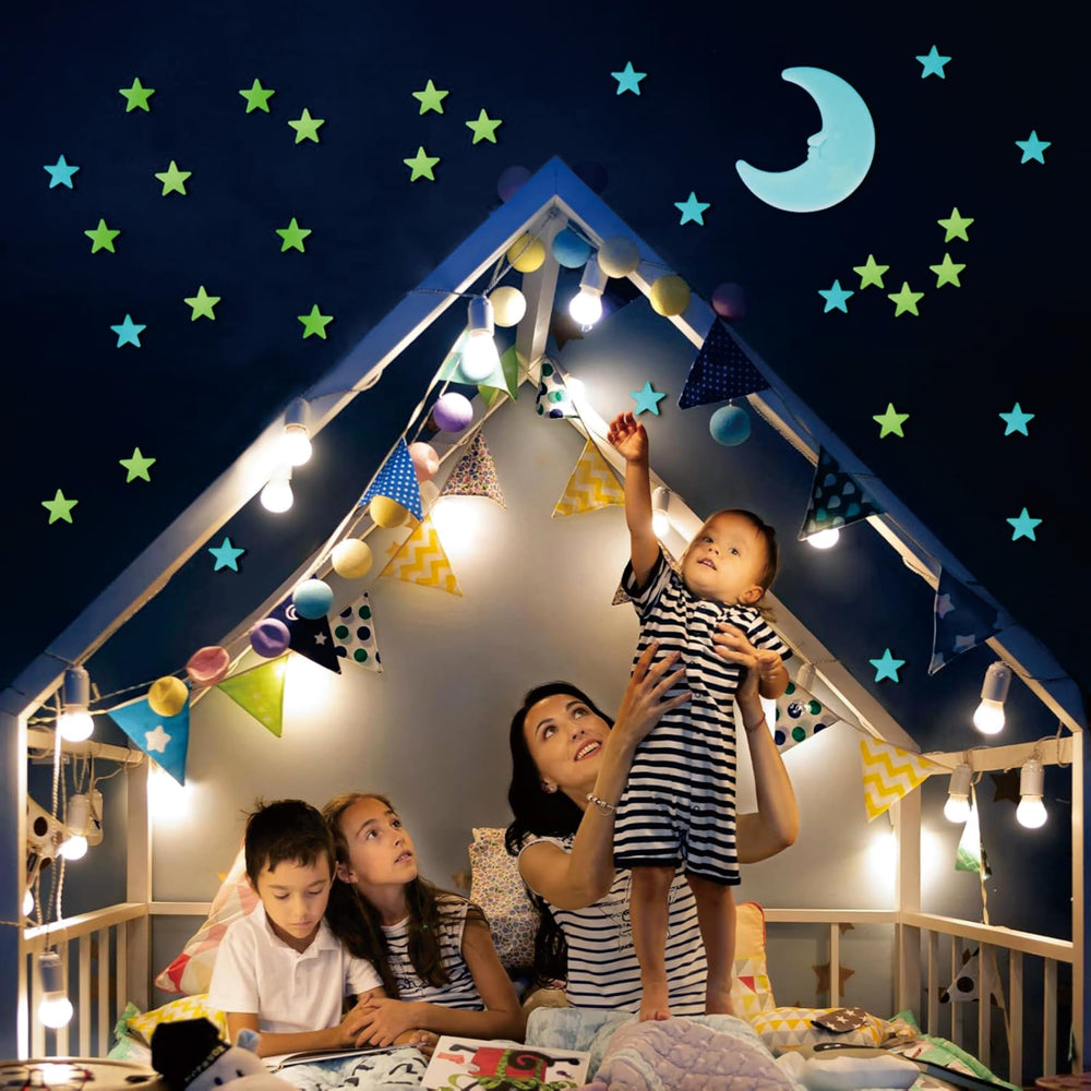 YouinrctgEs mix of pink blue and yellow keeps decor playful and versatile.