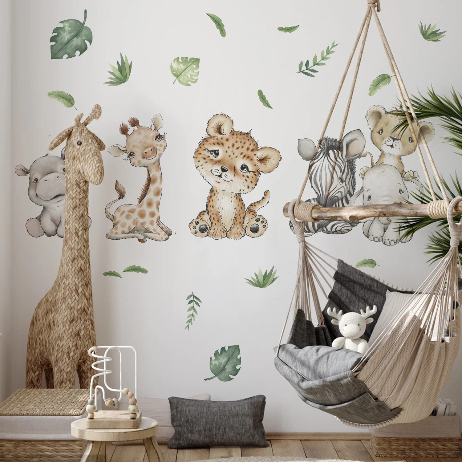 Yovkky palm leaf decal provides a neutral tropical touch for calm walls.