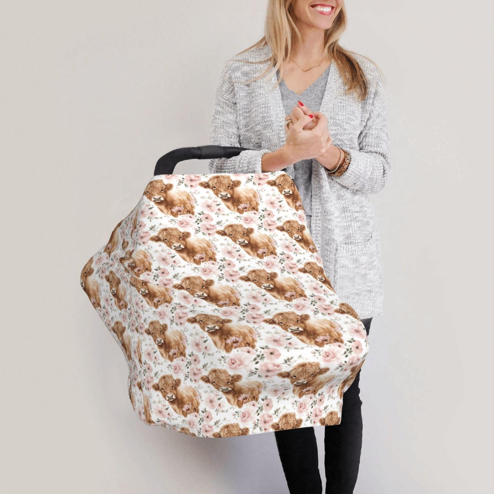 YUGUSNCH size 27.5×26 inches fits most car seats.