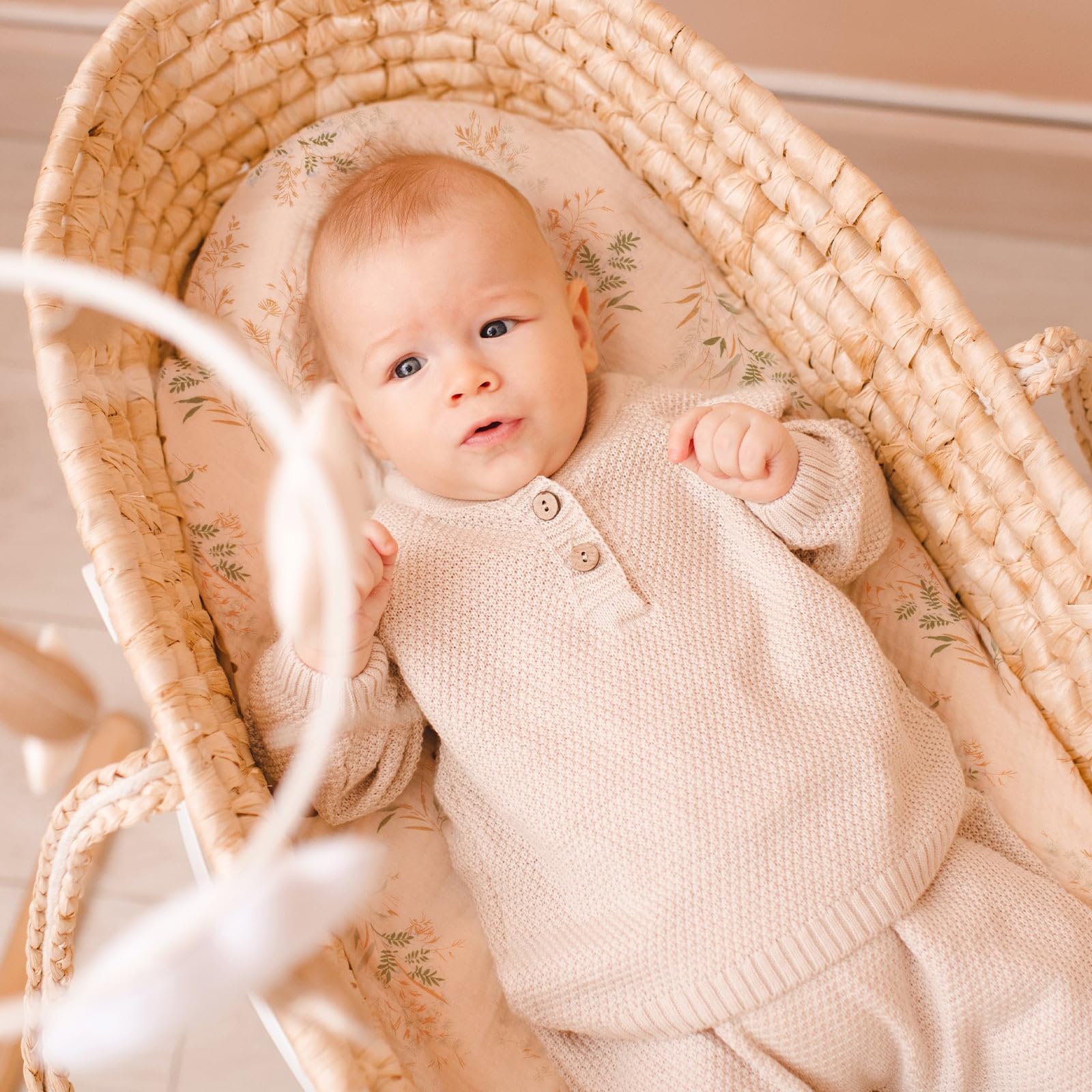 Yukkidds neutral green designs complement gender-neutral nurseries.