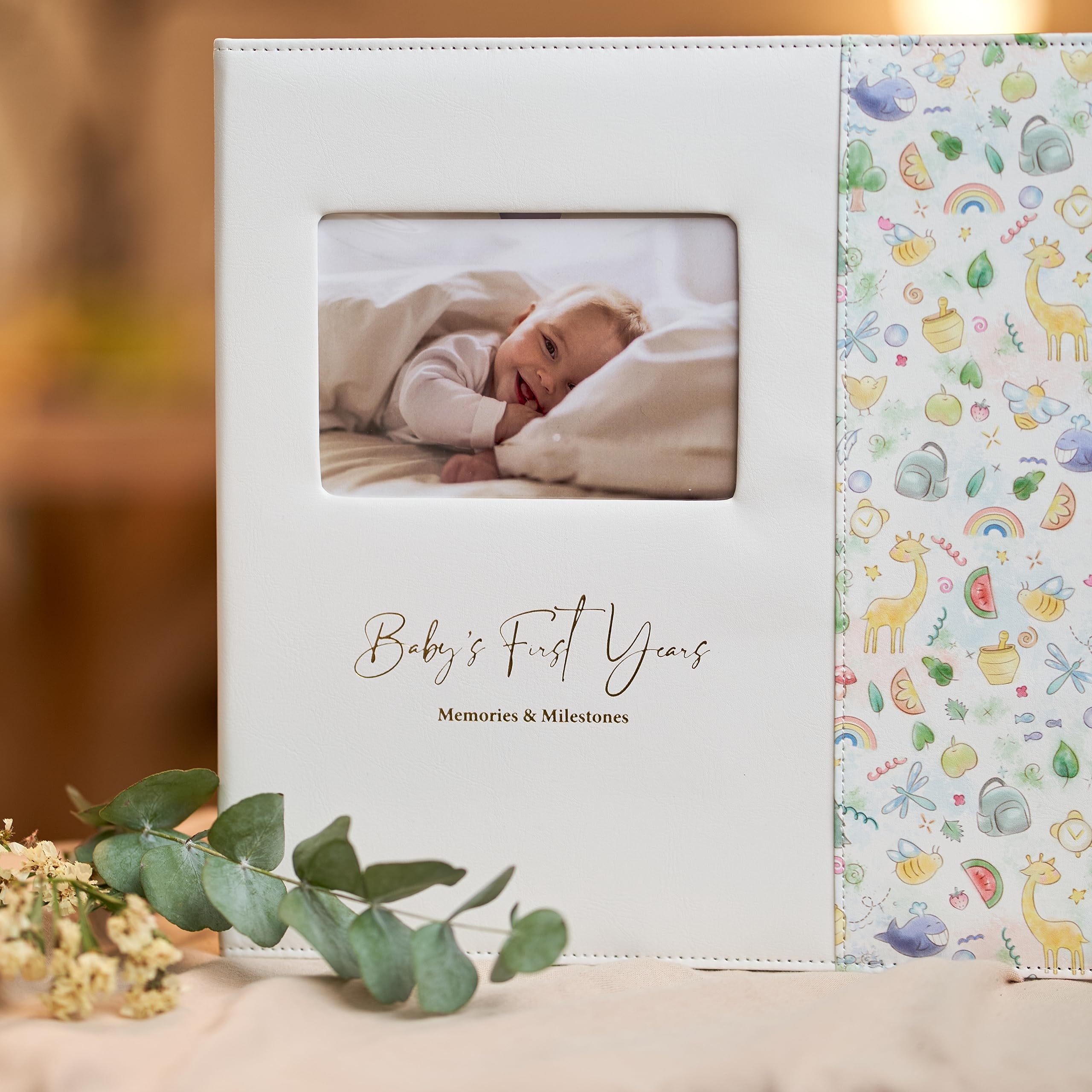 Yulka Crafts punch-hole aligned pages fit Yulka crafts journals effortlessly.