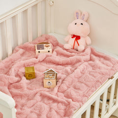 Yurhap multiuse blanket ideal for crib, stroller, or car seat.