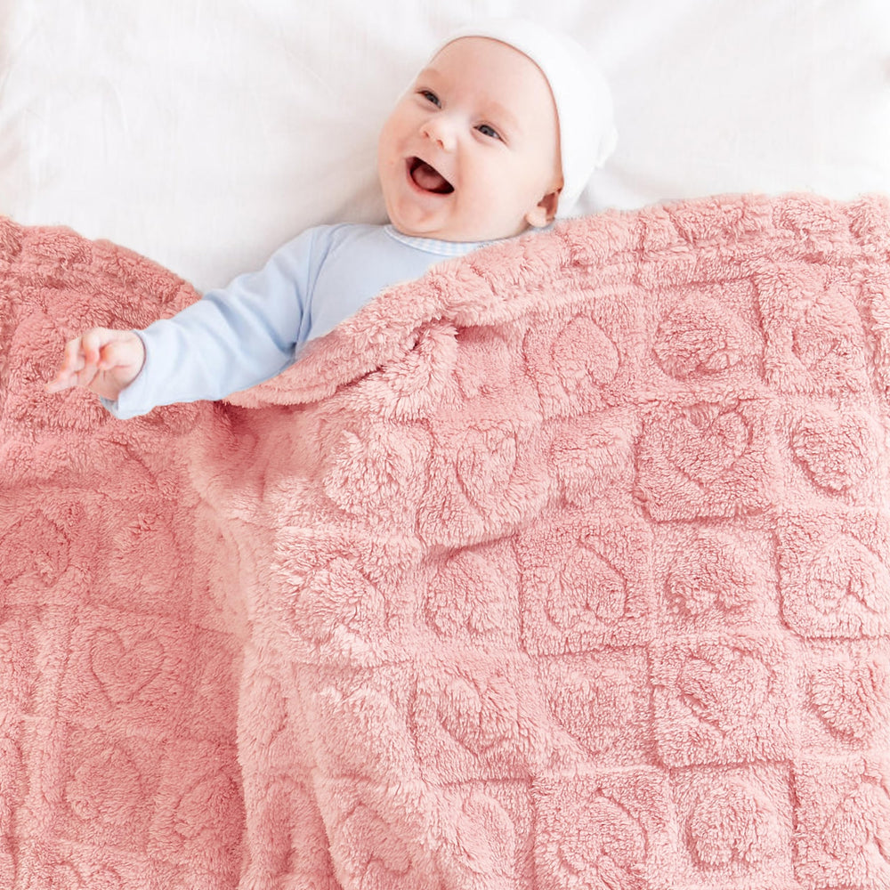Yurhap skin-friendly fabric blanket safe for delicate baby skin.