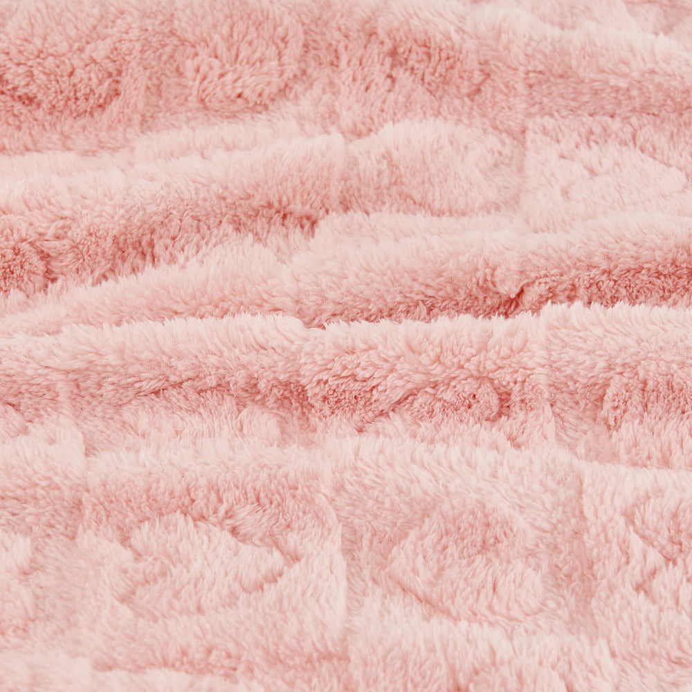 Yurhap heart pattern baby blanket in pink adds a charming nursery touch.