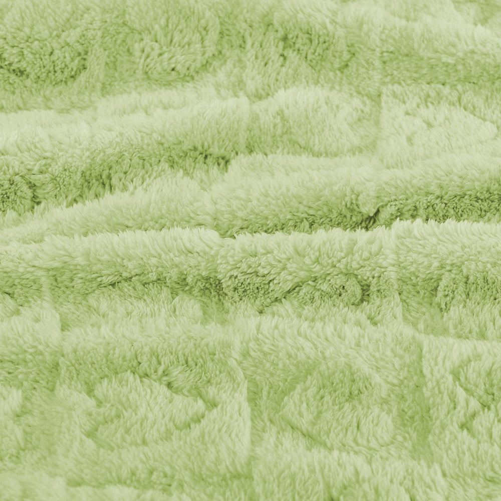 Yurhap machine-washable baby blanket maintains softness after washing