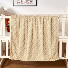 Yurhap Sherpa fleece baby blanket pattern offers stylish warmth for newborns and toddlers.