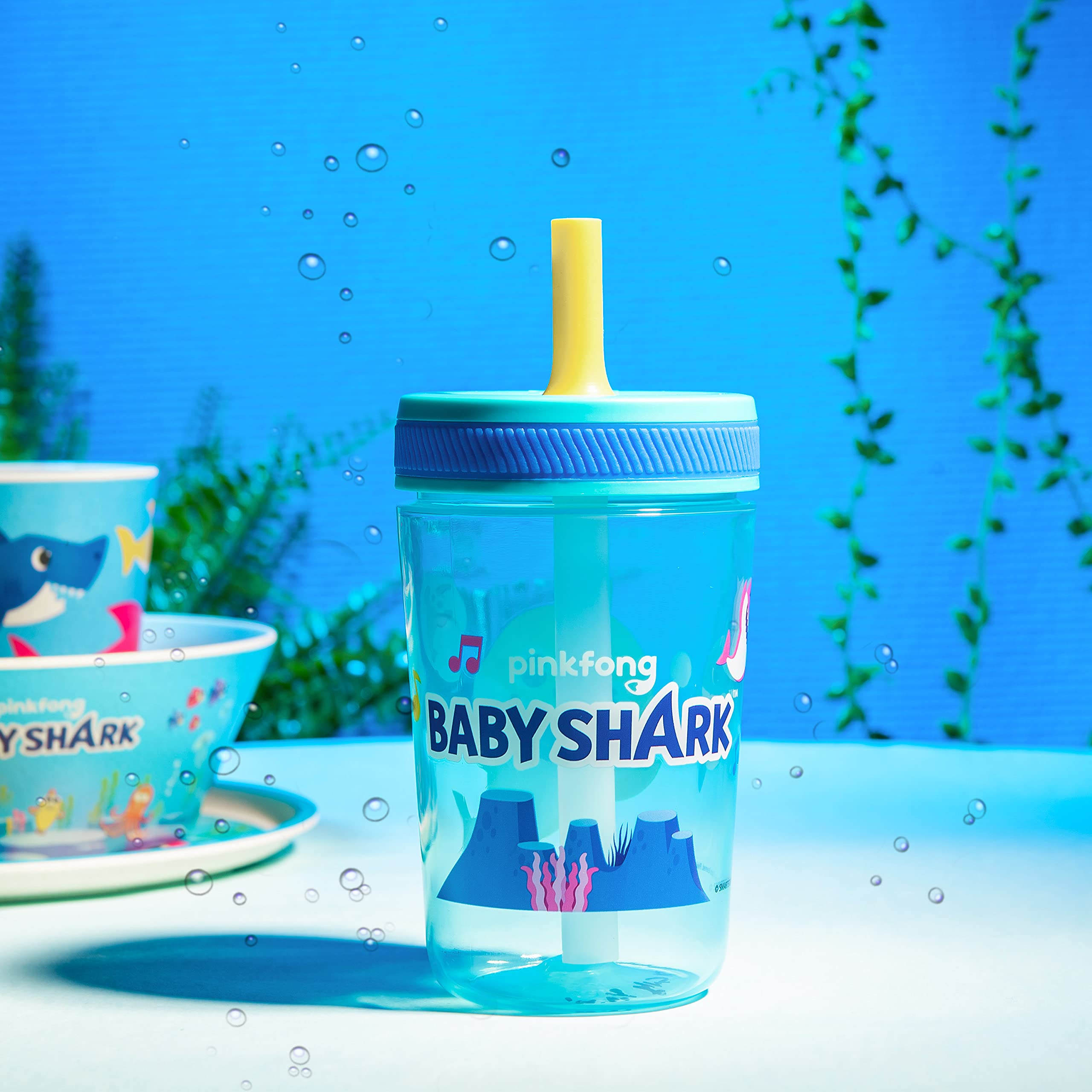 Family hydration with Zak Designs Baby Shark Kelso tumblers during meals