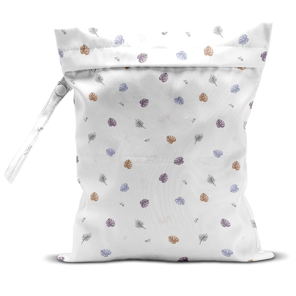 zcyxuuw Wet Dry Bag folded shows compact, portable storage for on-the-go use.