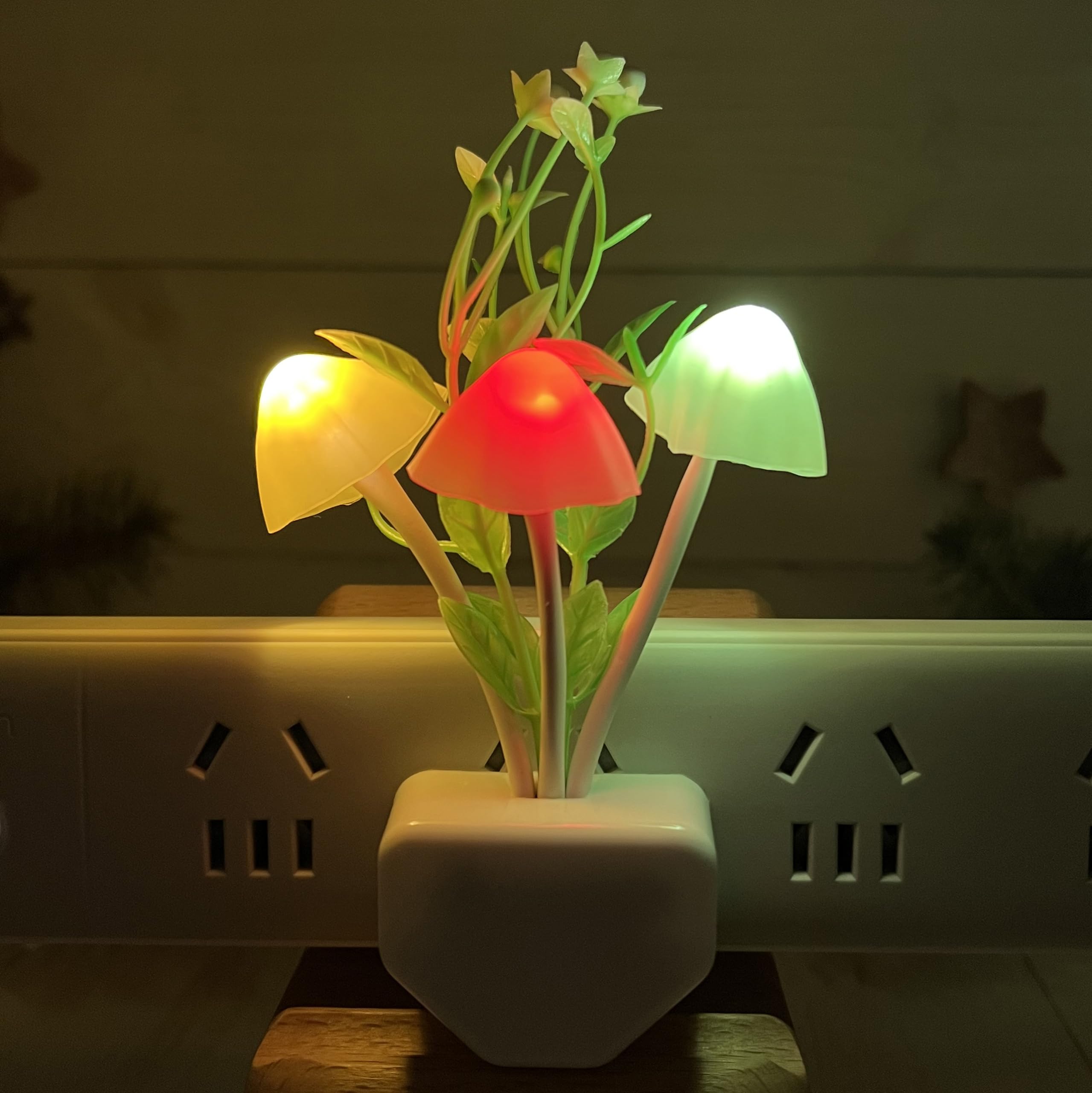 ZEZHOU center mushroom seven-color light for cozy rooms.