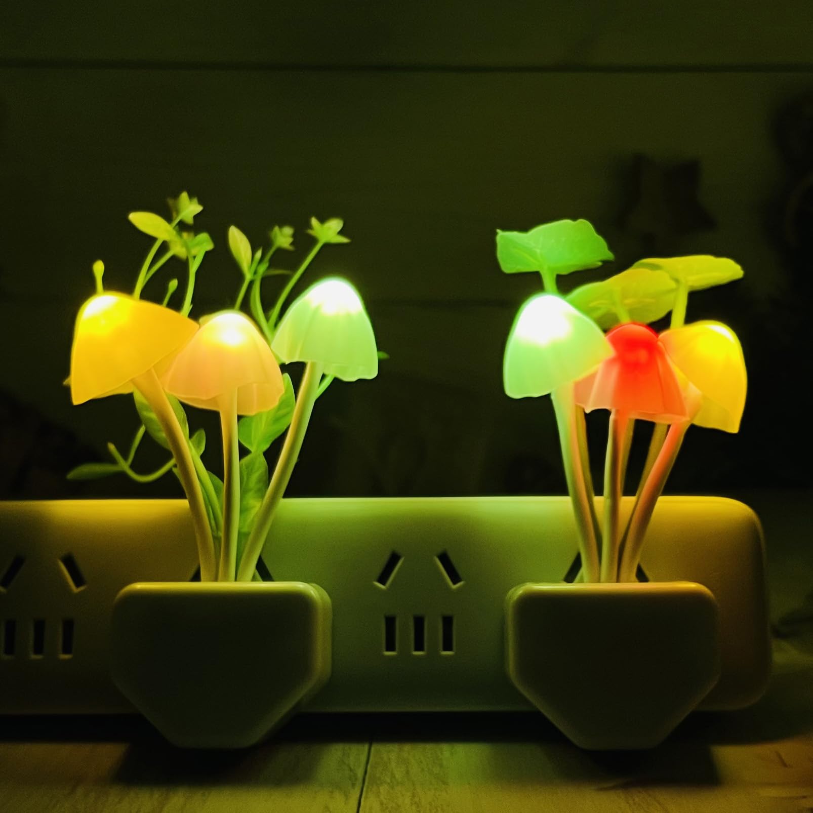 ZEZHOU energy-saving 0.6W LED night light minimizes power use