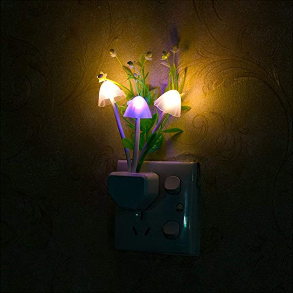 ZEZHOU left and right mushrooms provide steady lighting while center shifts color.