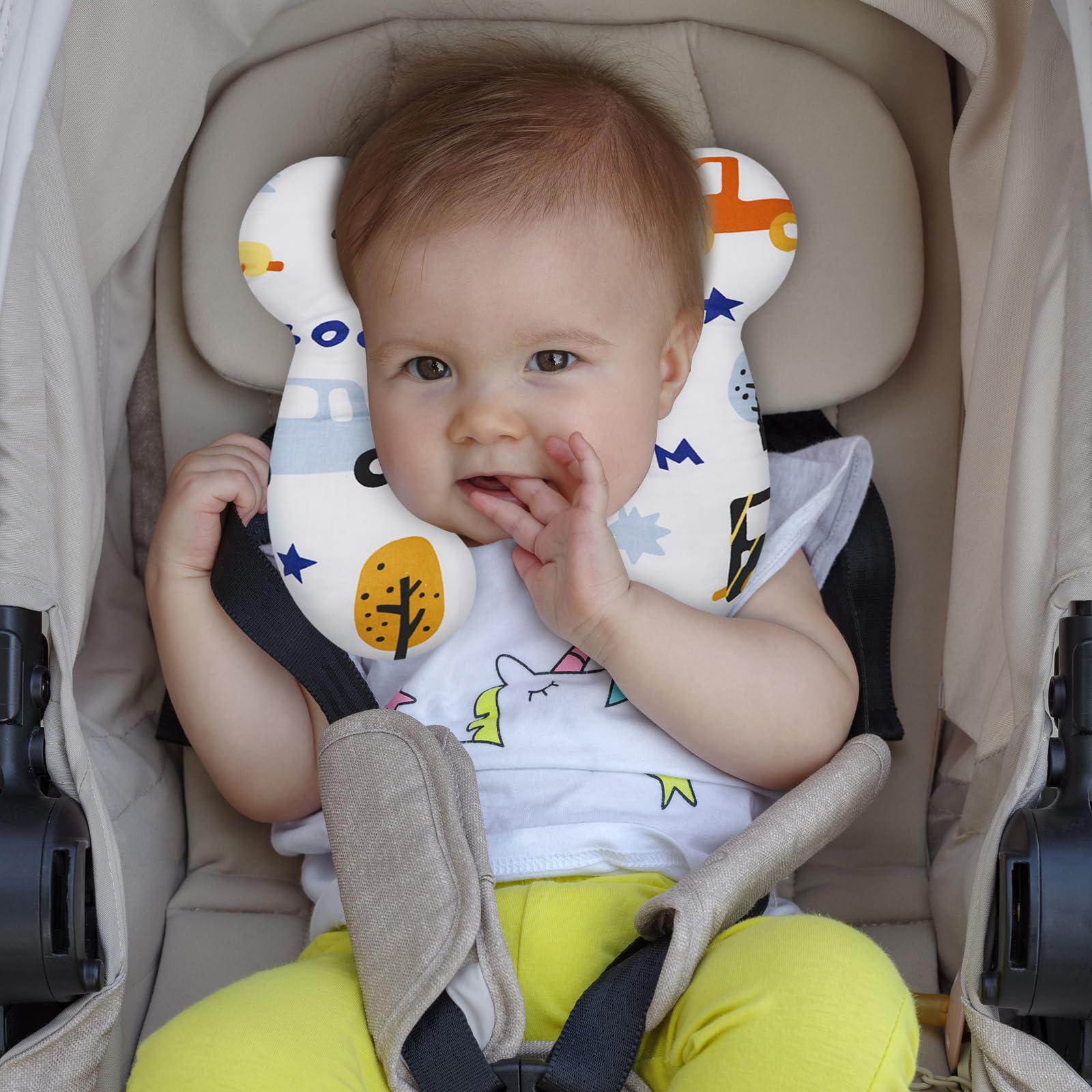 ZHOMA pillow supports babies during stroller rides with breathable cushioning.