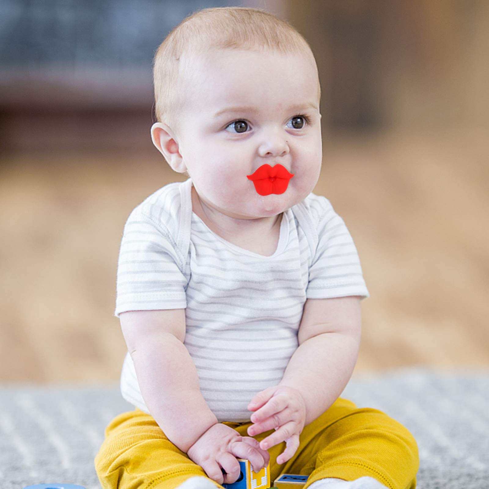 Zhovee 3pcs pacifier set provides versatile baby use
