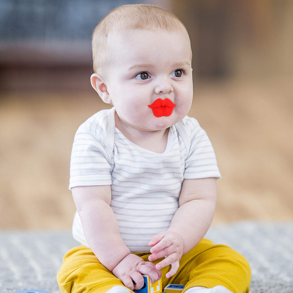 Zhovee 3pcs pacifier set provides versatile baby use