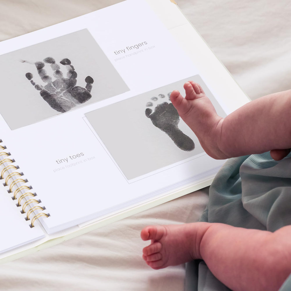 ZICOTO durable linen hardcover binder sized 9.2x9.5 inches