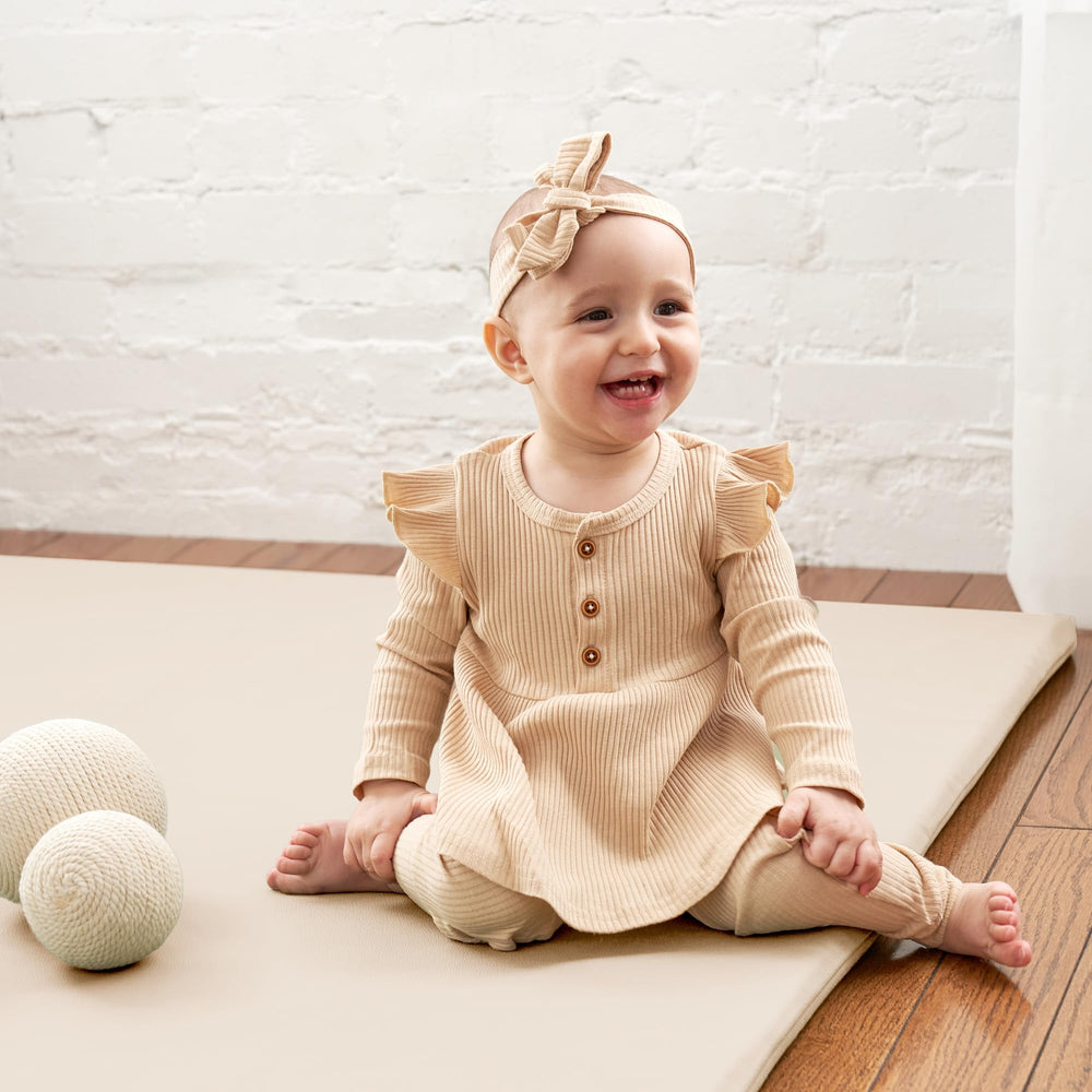 ZICOTO easy clean surface keeps playtime hygienic and simple.