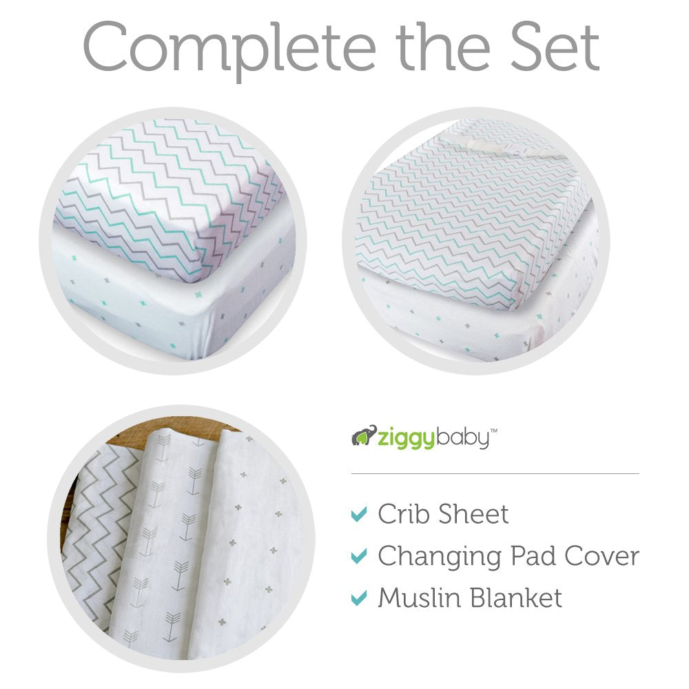 Ziggy Baby blue-grey pattern adds nursery style while protecting pads