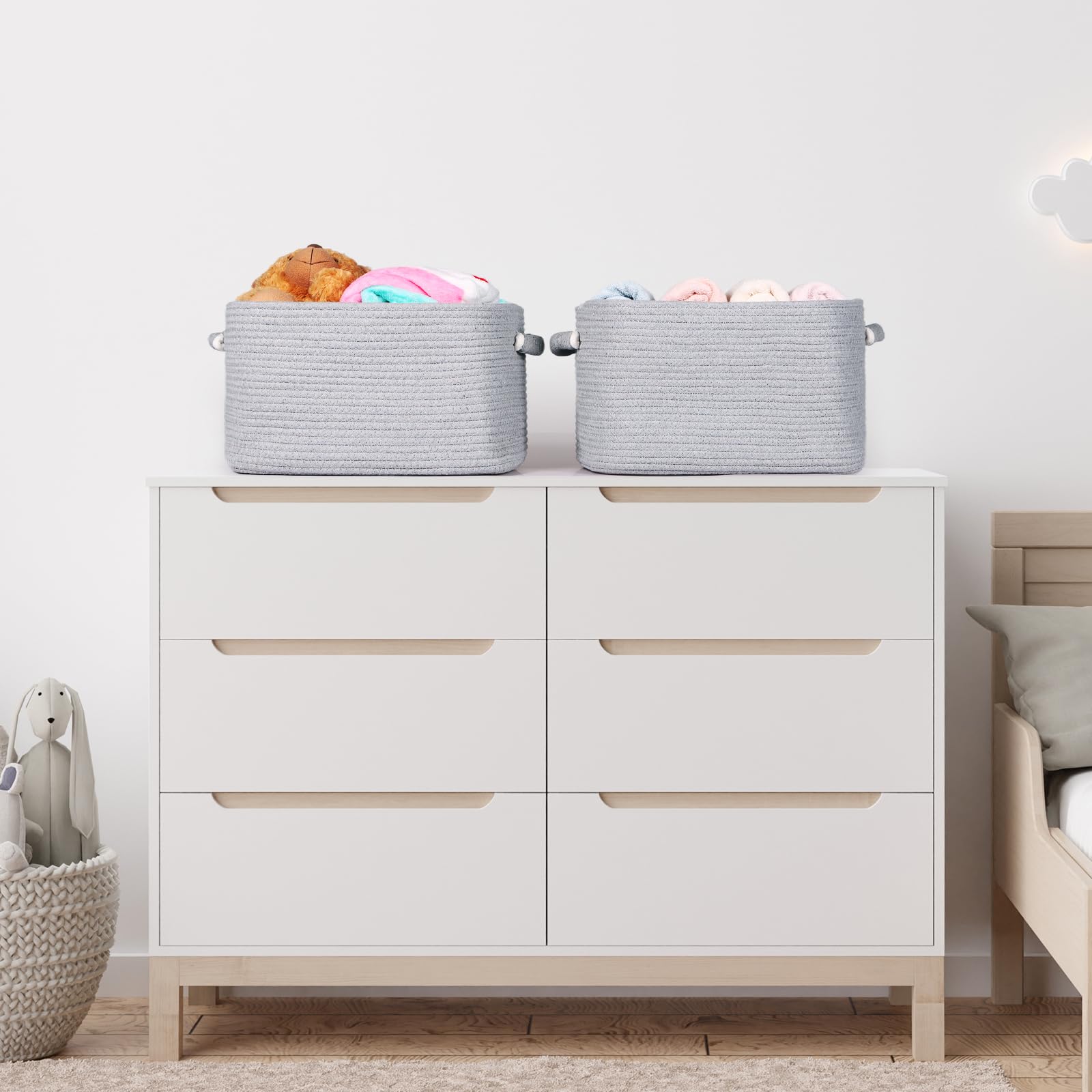 Zilink natural design basket adds a Nordic touch to any room.