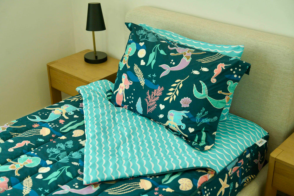Zipit Bedding pillowcase and sham image highlights coordinated sleep setup