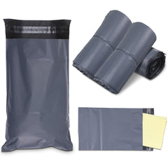 Zisiueel ostomy pouch pack front view shows discreet design and easy disposal.