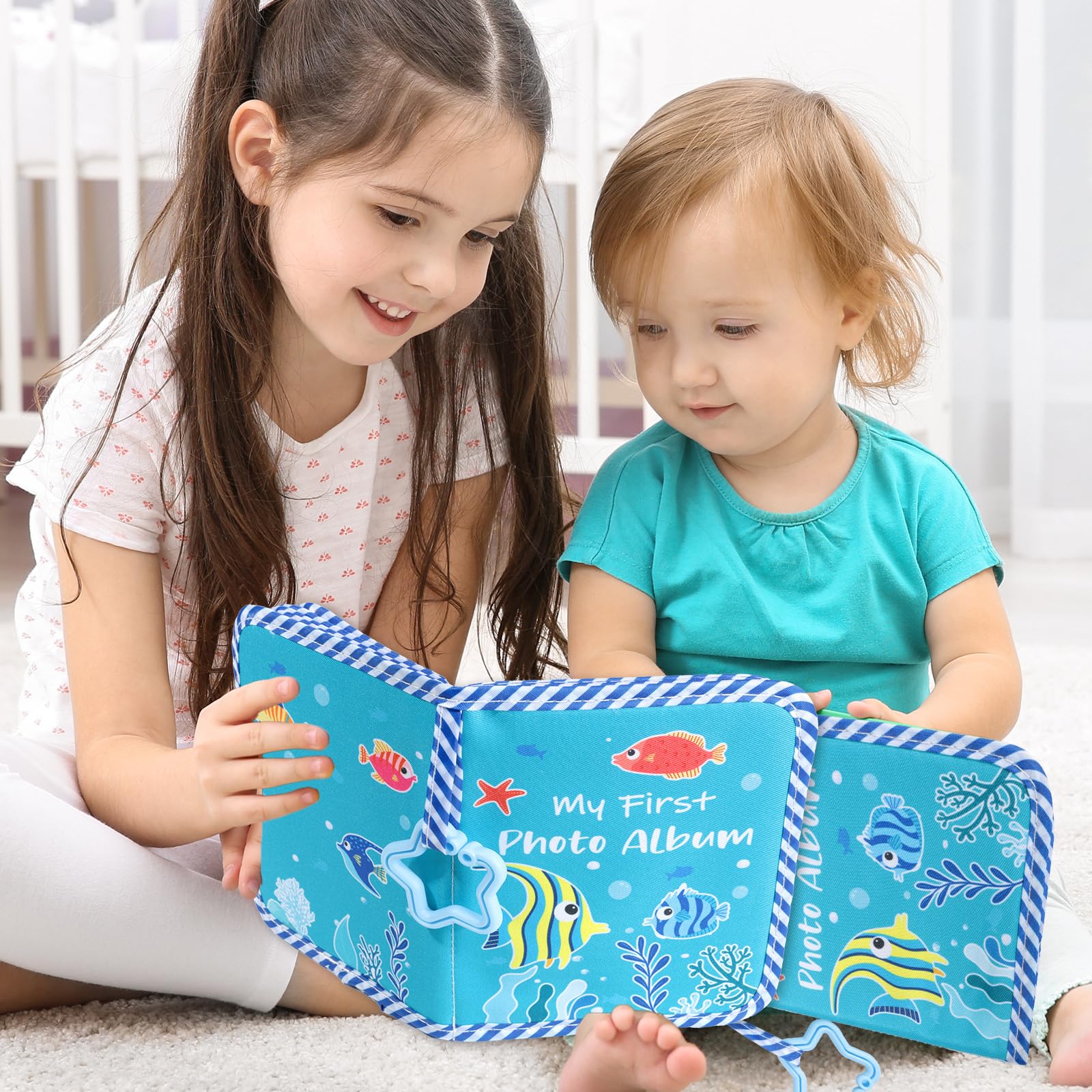 ZOIIWA album holds up to 17 sheets of 4x6 photos for milestones