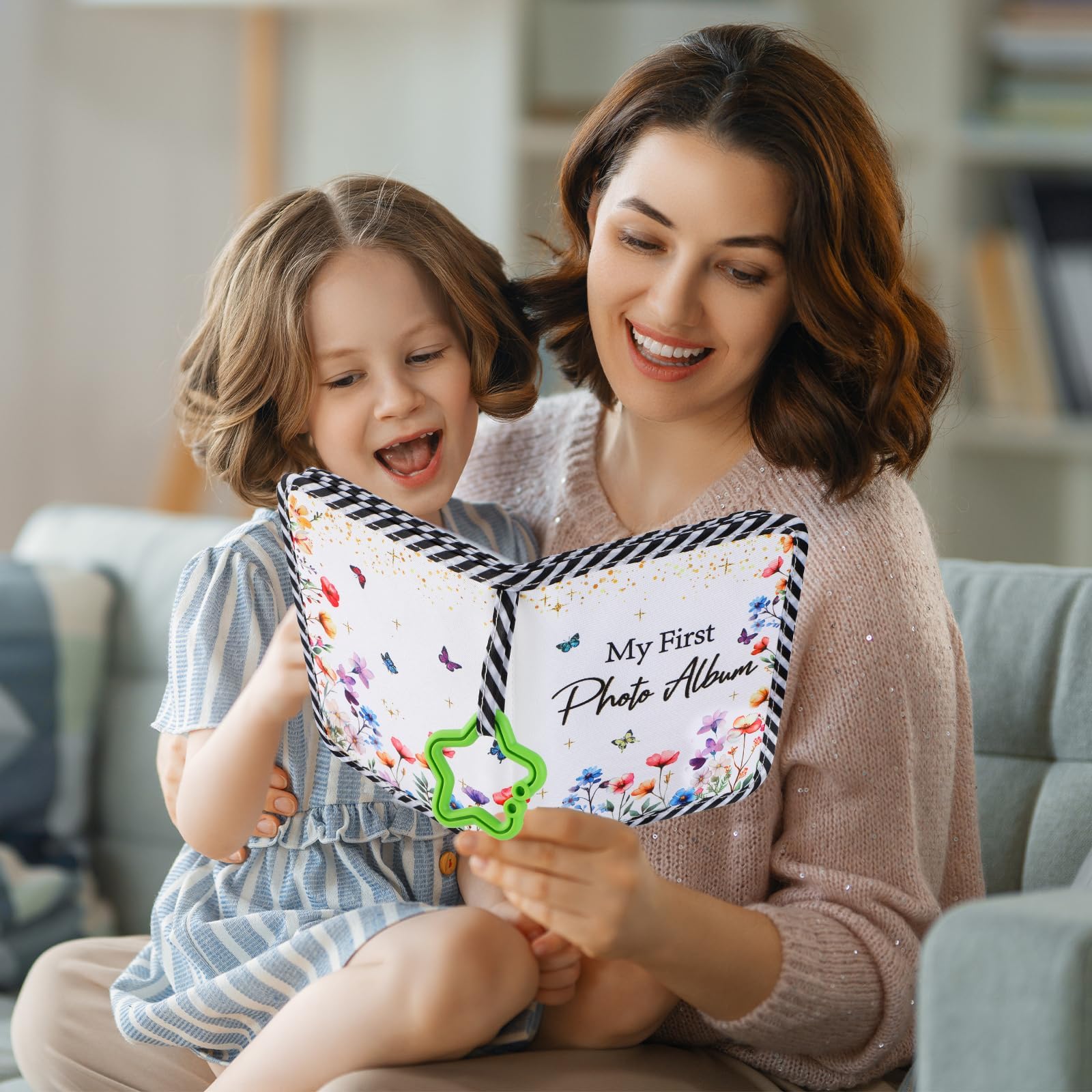ZOIIWA Wildflower pattern with butterflies adds decorative charm to the memory book.