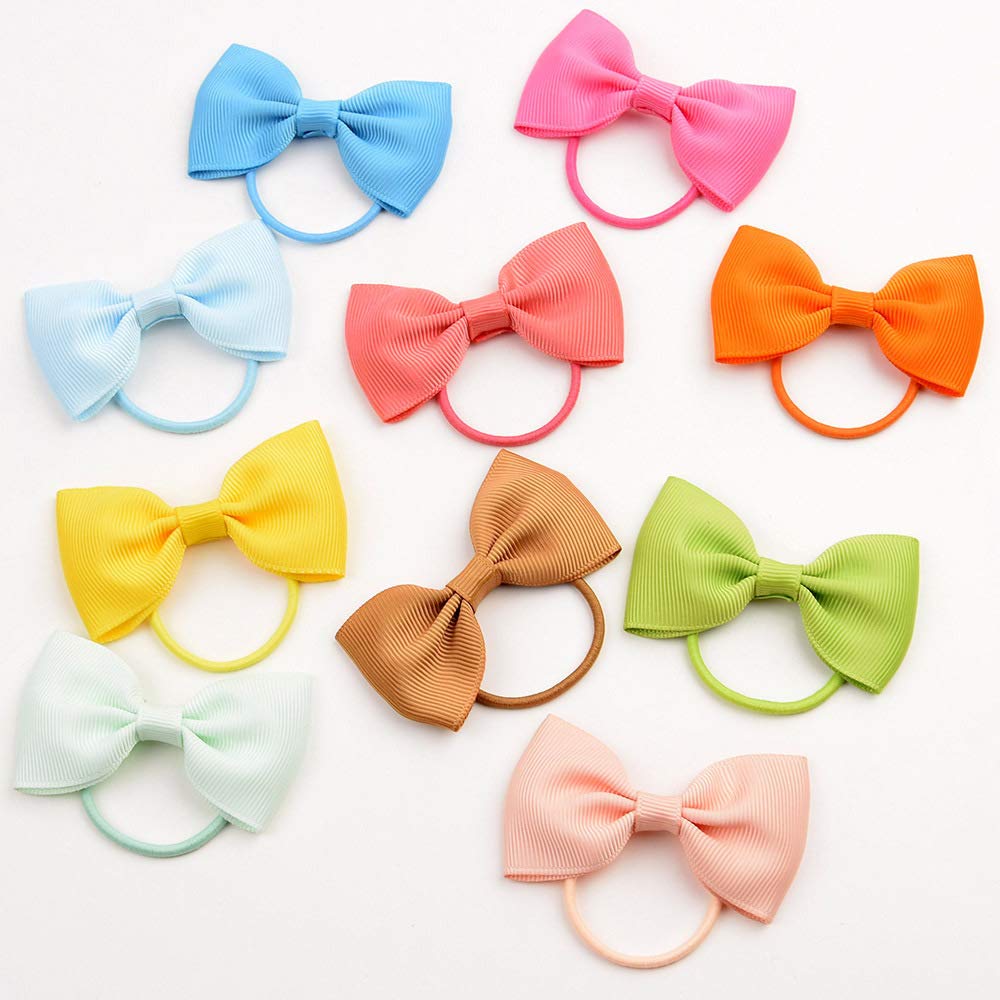 ZOONAI bowknot design white accessory closeup highlighting playful style