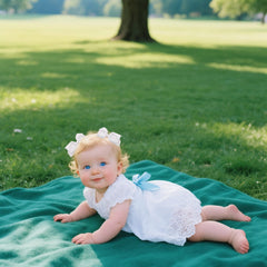 ZOONAI newborn bow clip completes outfits with sweetness.