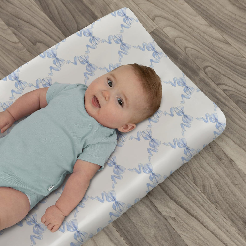 ZoUbqchY soft silky polyester fabric is gentle on baby skin.