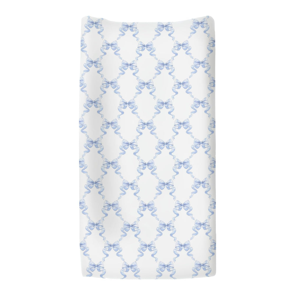 ZoUbqchY blue bows changing pad cover on a 32x16 contour pad.
