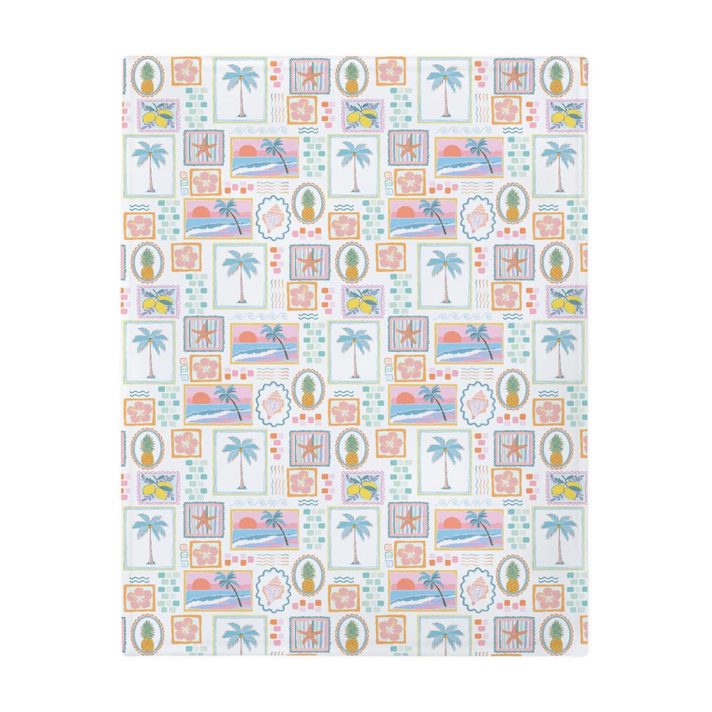 ZoUbqchY pineapple patchwork blanket adds playful nap-time vibe.