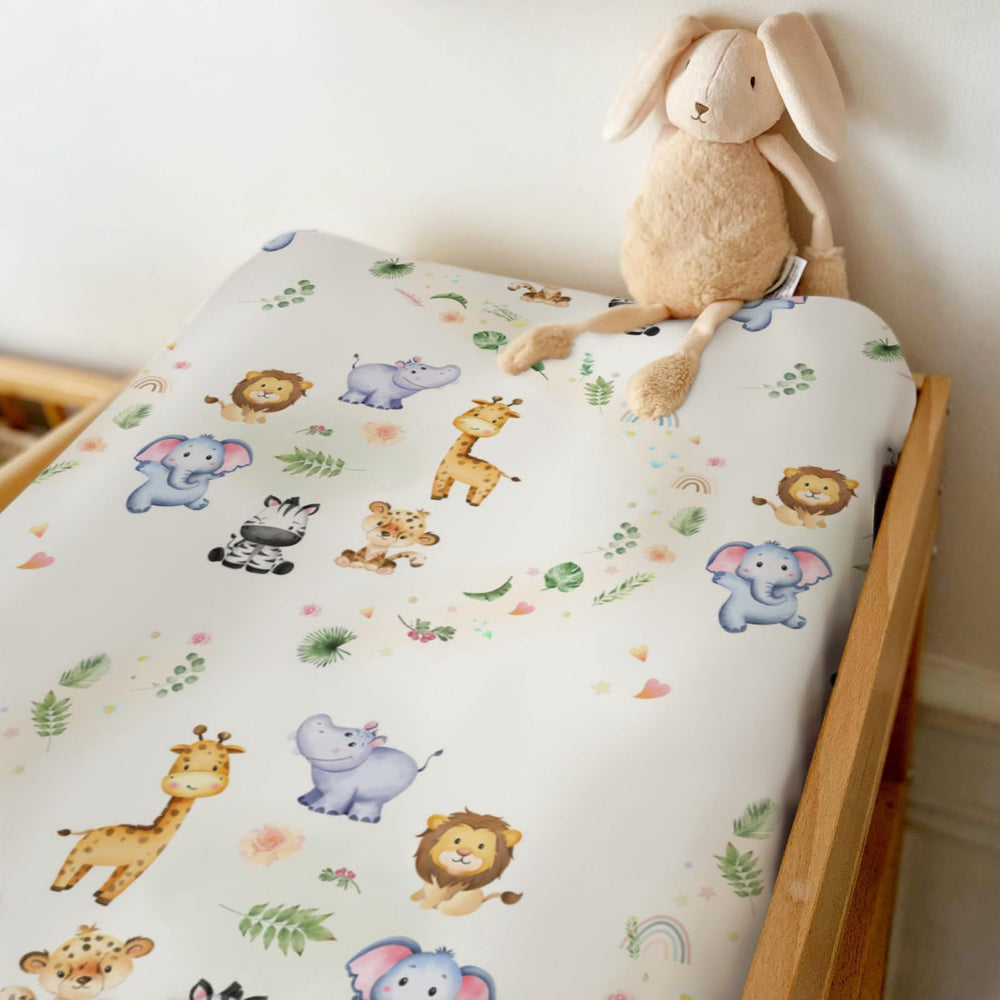 ZoUbqchY giraffe pattern changing pad cover brightens the nursery
