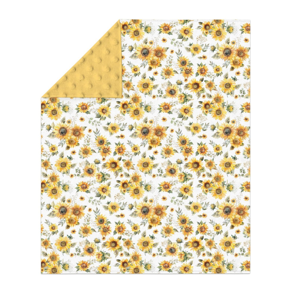 ZoUbqchY blanket back with dotted fabric, breathable comfort for all seasons.