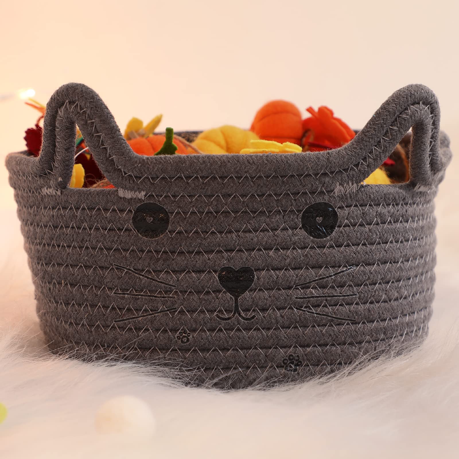 Zopeal cat basket makes a thoughtful gift for pet lovers and organizers