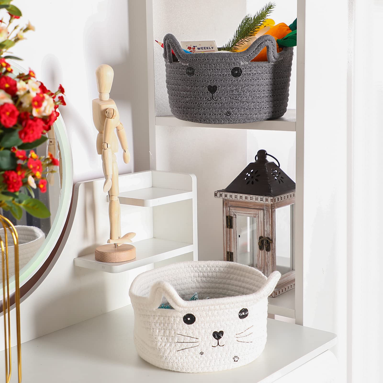 Zopeal cat basket adds soft texture to bedrooms and living rooms